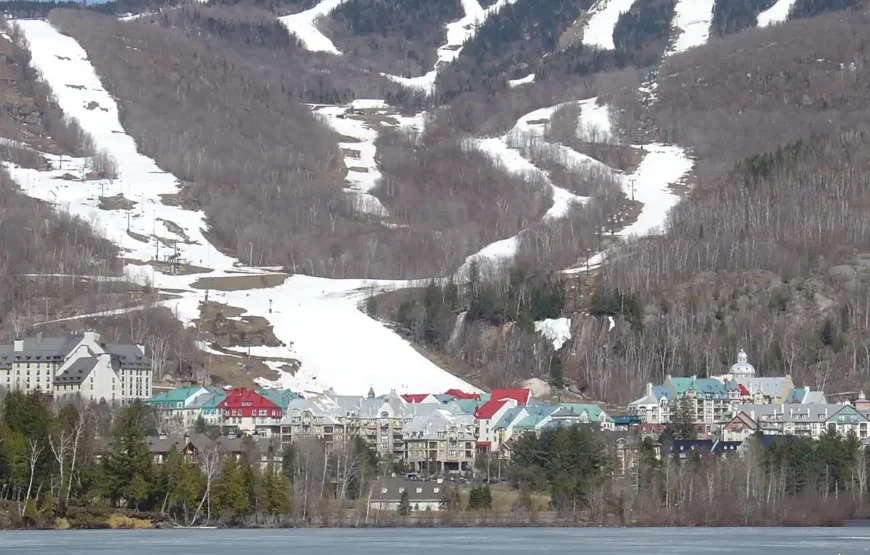 2-Day RV-Motorhome Tour from Toronto to Mont-Tremblant