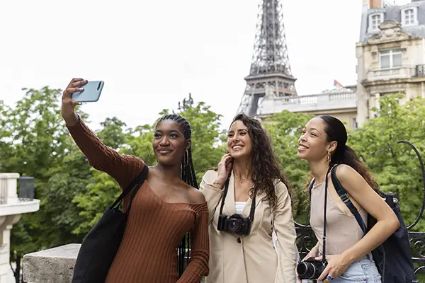 connect with travellers from around the world connect with travellers from around the world