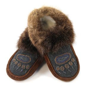 Indigenous Market, Anne Bell Mens 10 Moccasins