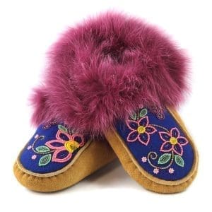 Indigenous Market, Anne Bell Ladies 7.5 Moccasins