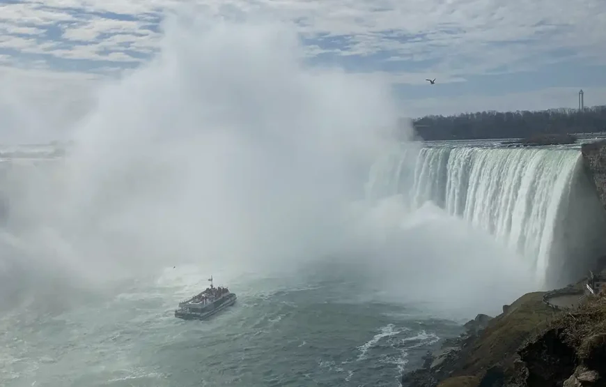 VIP Casino Niagara Tour from Toronto (With Private Driver)