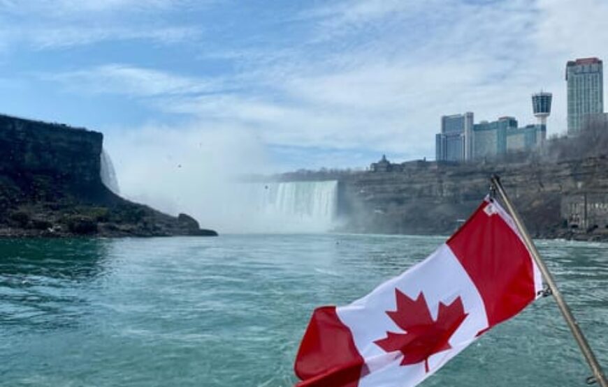 Toronto to Niagara Falls RV-Motorhome Tour with Driver-2Go