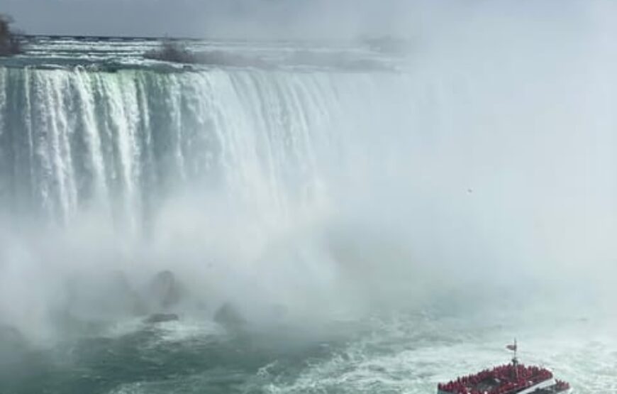Toronto to Niagara Falls RV-Motorhome Tour with Driver-2Go