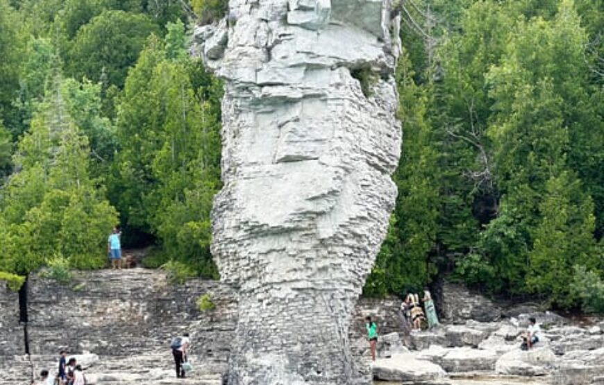 Tour on Flowerpot Island from Toronto RV-Motorhome Tour