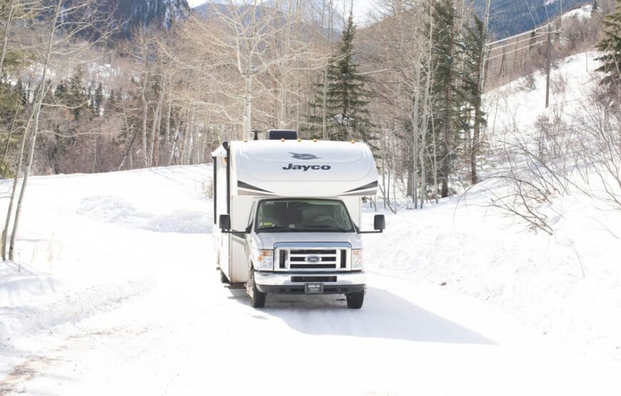 Winter Wonderland: Snow Tubing RV-Motorhome Tour