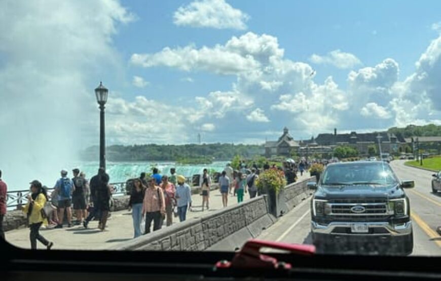 Niagara Falls Wine Tour from Toronto on RV – Motorhome