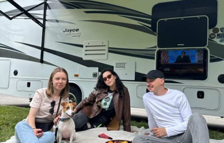 Niagara Falls Wine Tour from Toronto on RV – Motorhome