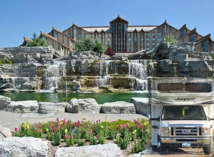VIP Casino Rama RV Tour from Toronto (With Private Driver)