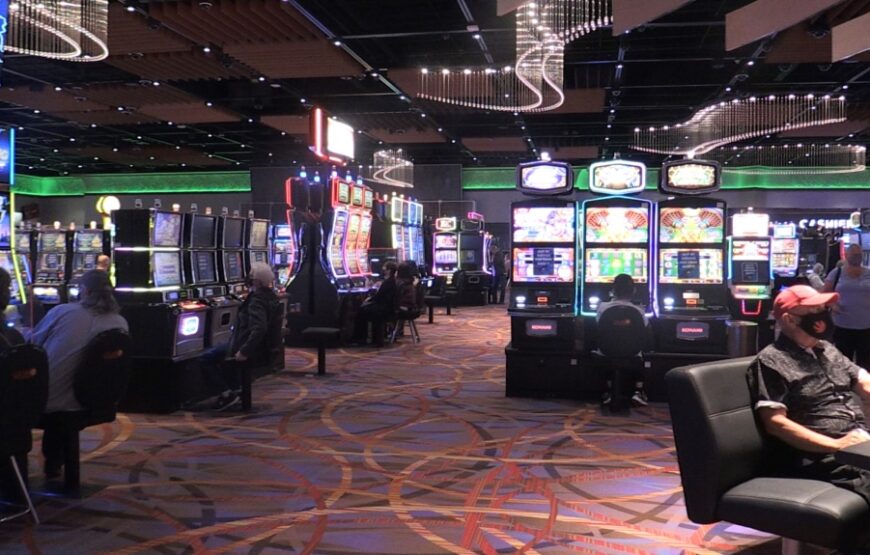 VIP Casino Rama RV Tour from Toronto (With Private Driver)