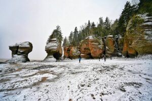 Fundy National Park is a beautiful destination for winter RV camping. The park offers several campgrounds, including Headquarters, Point Wolfe, and Chignecto North. 