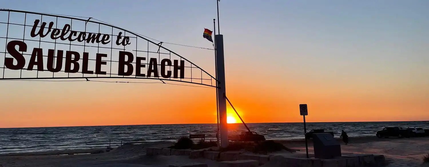 Sauble Beach - sunset spot