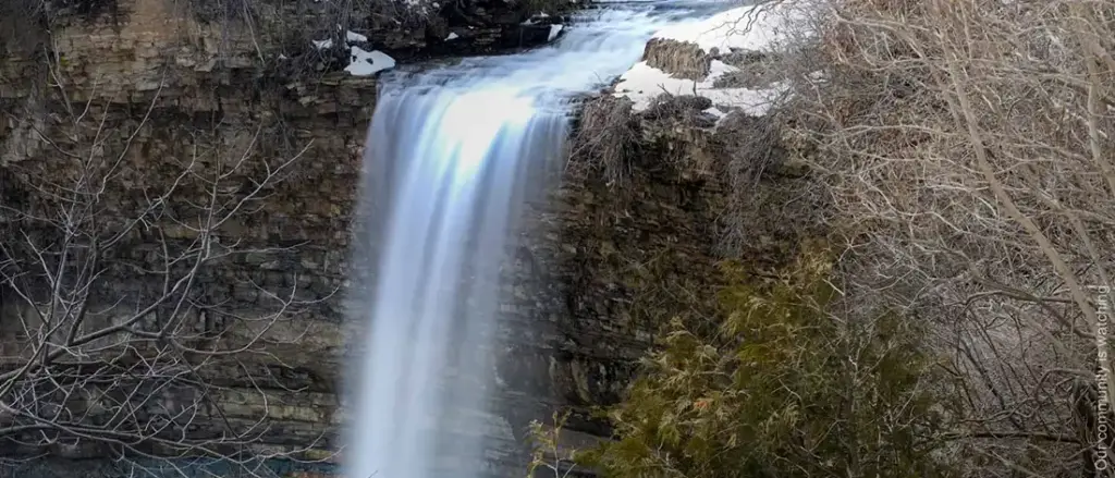 Waterfalls Near Hamilton - Borer's Falls