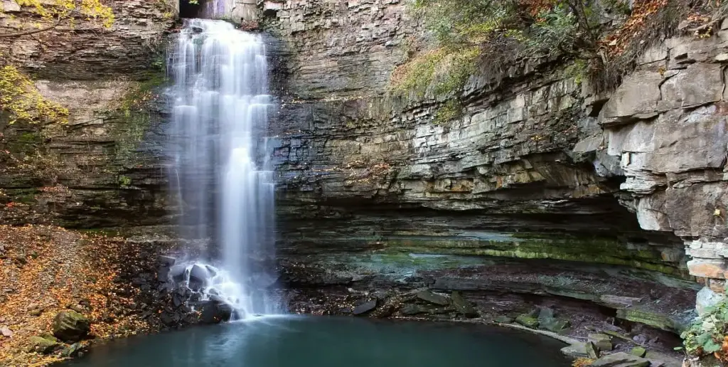 Waterfalls Near Hamilton - Chedoke Falls