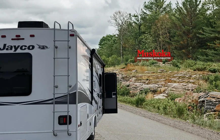 Toronto to Muskoka 1-Day Scenic RV-Motorhome Tour