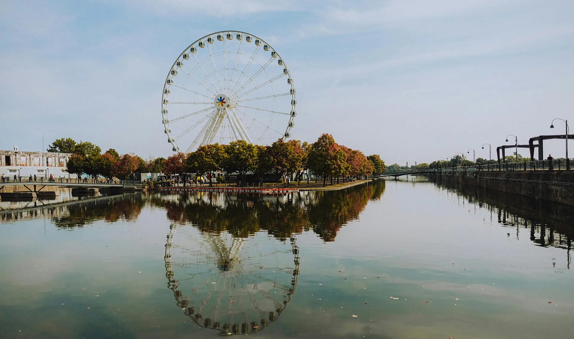 Discover the charm of Québec with our travel guide! Explore historic sites, natural wonders, festivals, and tips for the best visit all year round. - Montreal