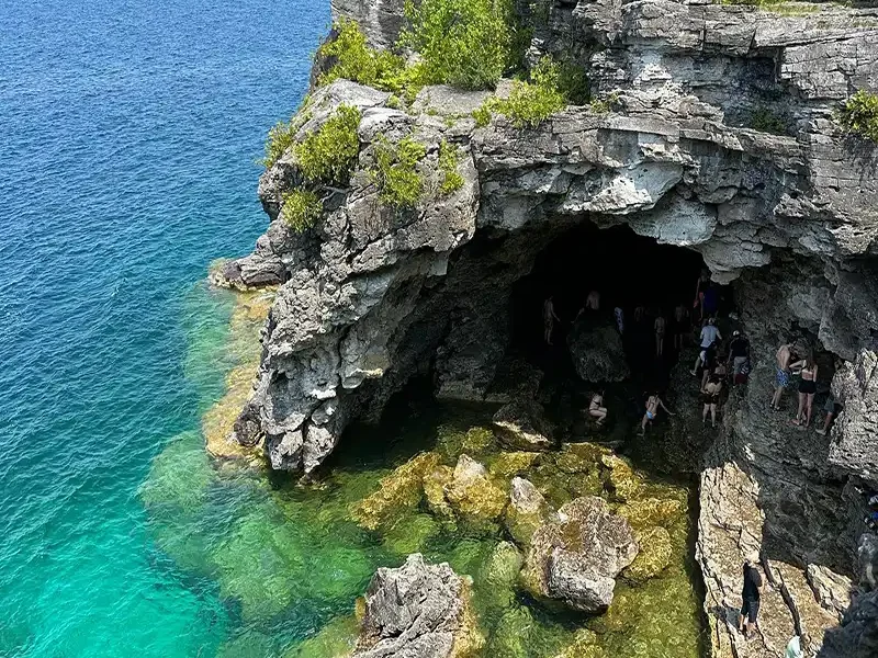 Hiking Tour on The Grotto from Toronto RV-Motorhome Tour