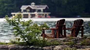 Things To Do in Gravenhurst: A Hidden Gem in Muskoka