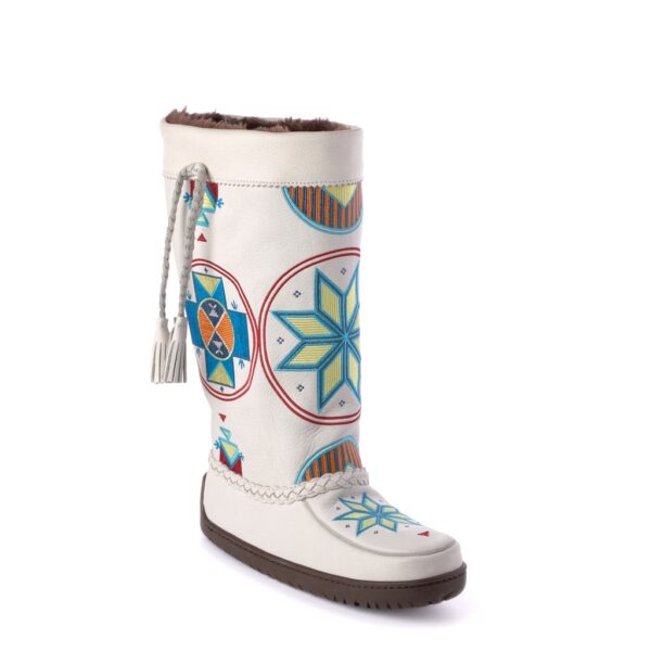 Manitobah Mukluks, Melissa Peter-Paul Tamarack