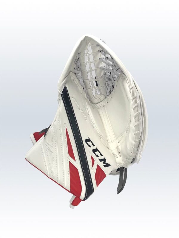 Ccm : Int, CCM EXTREME FLEX E4.9 INTERMEDIATE GOALIE GLOVE