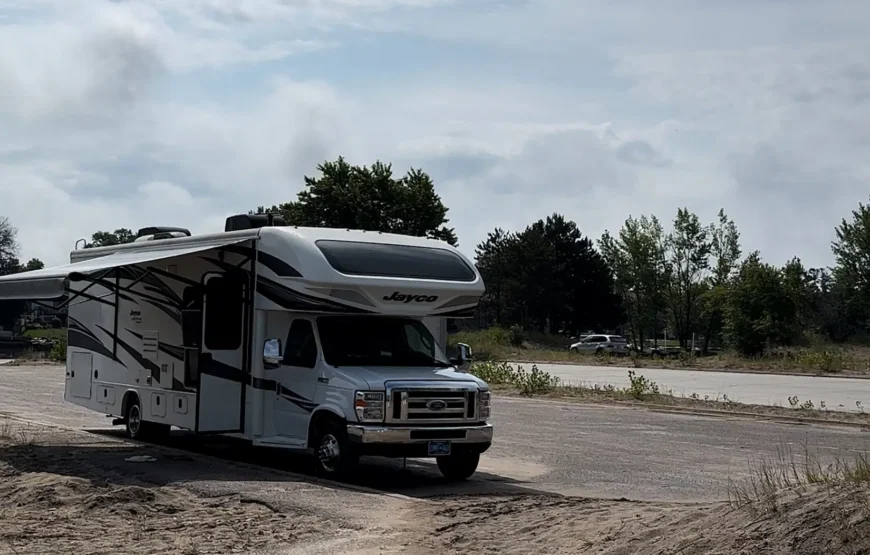 From Toronto to Curve Lake First Nation RV-Motorhome Tour