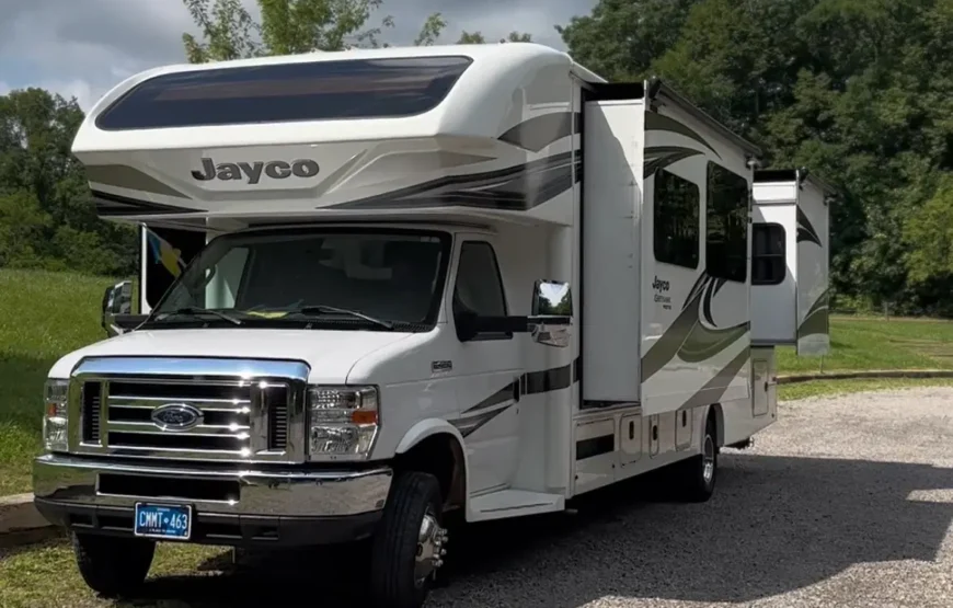 Food tour on Island Lake, Ontario RV-Motorhome Tour