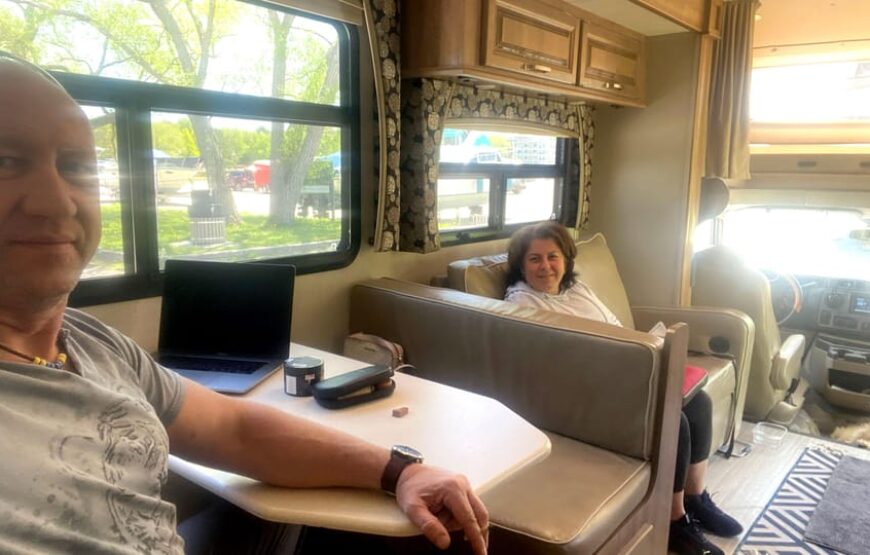 Montreal – Toronto: RV-Motorhome Tour with Drive-2Go