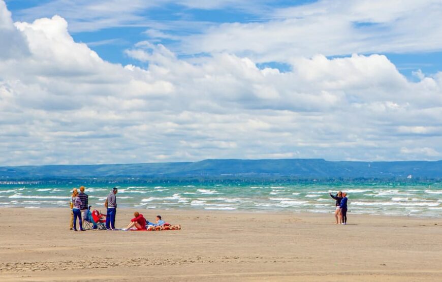 RV-Motorhome Tour to Wasaga Beach from Toronto