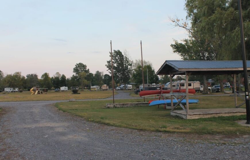 RV-Motorhome Tour to Wasaga Beach from Toronto